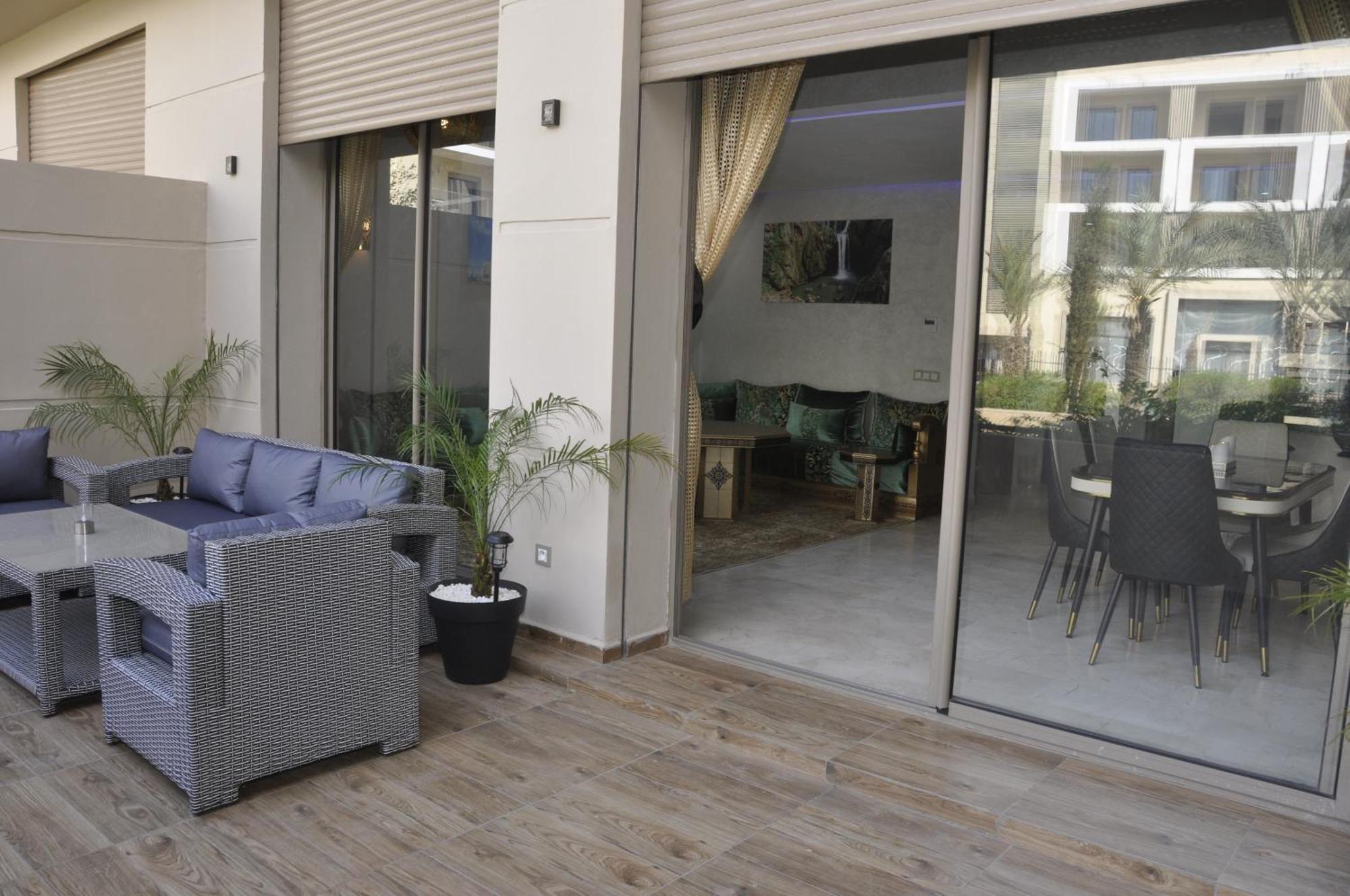 Royal Deluxe Gold - Marrakech, Luxe Pool View 公寓